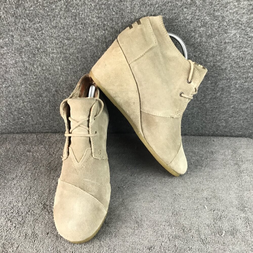 Toms Womens Sz 10 Beige Suede‎ Wedge Lace up Ankle Boots Booties